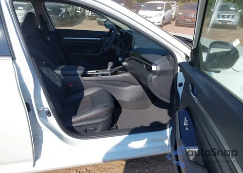 2025 Nissan Altima Sr Fwd z USA, uszkodzony, nr VIN 1N4BL4CV9SN361138